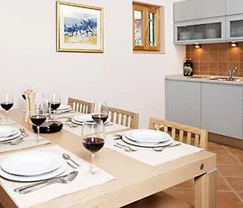 Cvita 80 M From The Sea, Free Breakfast - Direct Landlord 흐바르