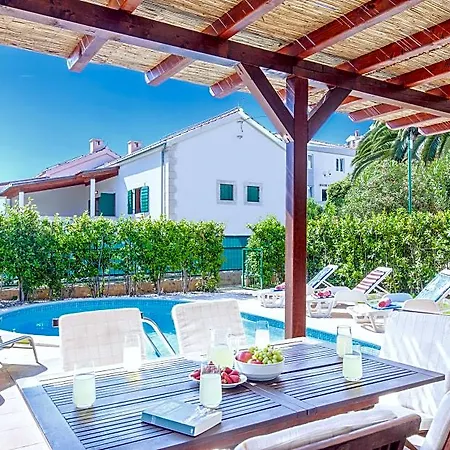 빌라 Cvita 80 M From The Sea, Free Breakfast - Direct Landlord *