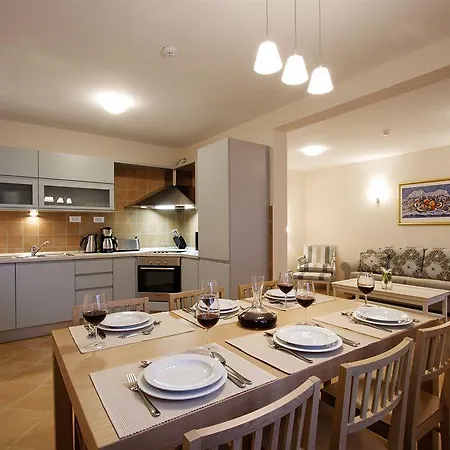 Cvita 80 M From The Sea, Free Breakfast - Direct Landlord * Hvar Town