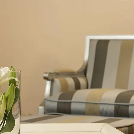 Cvita 80 M From The Sea, Free Breakfast - Direct Landlord Villa *