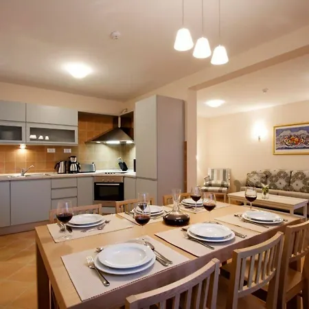 Cvita 80 M From The Sea, Free Breakfast - Direct Landlord * Hvar Town